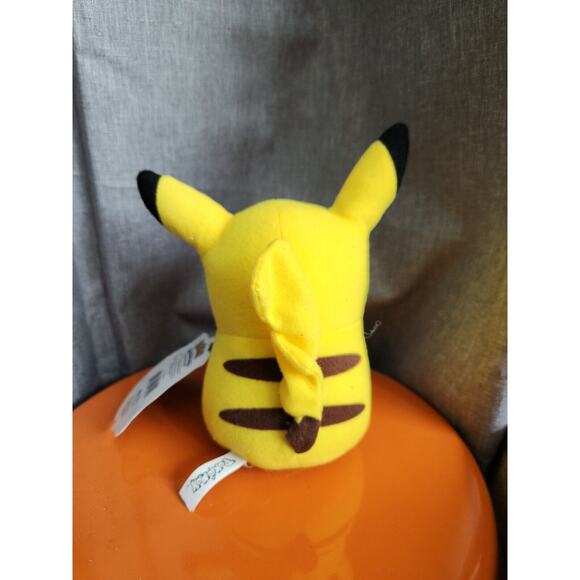 Pokémon PIKACHU Plush 6" Character Stuffed Toy Factory New W tag 2020 - Picture 3 of 8